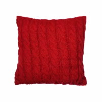 Подушка Прованс в'язана декоративна Коси червона 33х33 см (027419) - Image 1