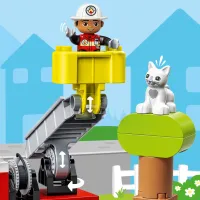 Конструктор LEGO DUPLO Town Пожежна машина 21 деталь (10969) - 7