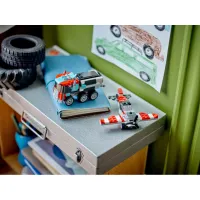 Конструктор LEGO Creator Бортова вантажівка з гелікоптером 270 деталей (31146) - 12