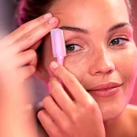 Бритва Wilkinson Sword Intuition Жіночий тример для обличчя та зони бікіні 3 шт. (4027800081158) - 2