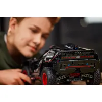 Конструктор LEGO Technic Audi RS Q e-tron 914 деталей (42160) - 9