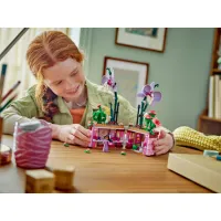 Конструктор LEGO Disney Princess Classic Квітковий горщик Ізабели 641 деталь (43237) - 8