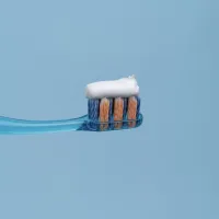 Зубна паста Fesco Ultra Whitening Відбілювання 100 мл (4820204701970) - 6