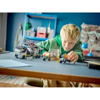 Конструктор LEGO City Пересувна поліцейська криміналістична лабораторія 674 деталей (60418) - Изображение 9