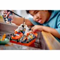 Конструктор LEGO City Спасательный катер и вертолет береговой охраны (60504) - Image 10