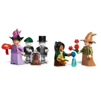 Конструктор LEGO Harry Potter Крамниці Олівандера й мантій від Мадам Малкін (76439) - 7