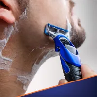 Бритва Gillette Fusion5 ProGlide Styler з 1 картриджем ProGlide Power + 3 насадки для моделювання бороди і вусів (7702018273386) - Зображення 8