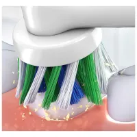 Електрична зубна щітка Oral-B D305.513.3X Black - Изображение 4