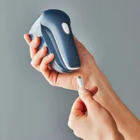 Машинка для чищення трикотажу Tefal JB7002E0 - Зображення 7