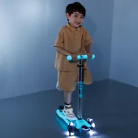 Самокат Micro серії Maxi Deluxe Glow LED" Синій кришталь" (MMD366) - Изображение 6