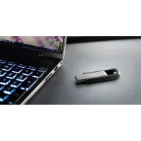 USB флеш накопичувач SanDisk 256GB Extreme Go USB 3.2 (SDCZ810-256G-G46) - 7
