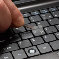 Наклейка на клавіатуру SampleZone прозора, білий (SZ-N-W) - 3