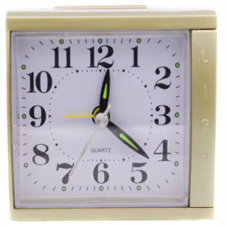 Часы Будильник Quartz 787
