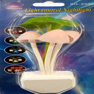 Ночник LED в розетку с датчиком освещения Грибочки / Розы (меняет цвет) XG-2340