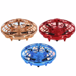 Летающий тарелка игрушка с рисунком на аккумуляторе 551