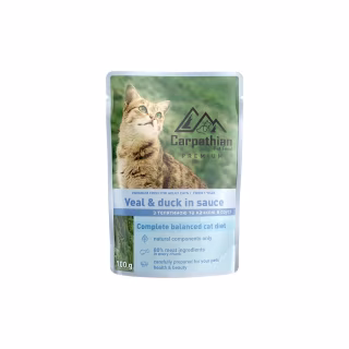Влажный корм для кошек Carpathian Pet Food с телятиной и уткой в соусе 100 г (4820111141364)