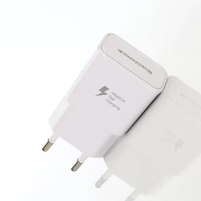 Сетевое зарядное устройство REDDAX RDX-015 10W (USB), White