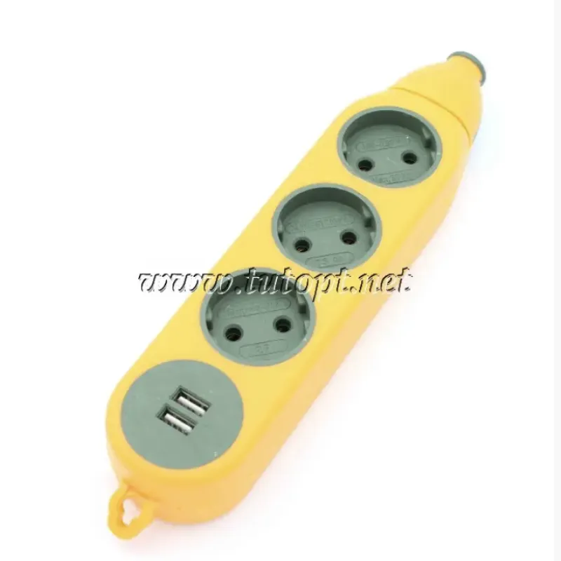 Колодка под удлинитель ADVANCED на 3 гнезд + USB 16А-220V