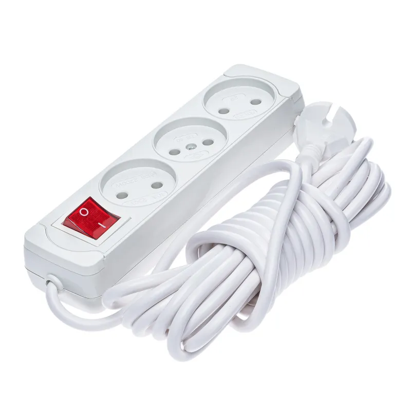 Удлинитель FL-BI 3 гнезда, 5 метров, выключатель 3305A