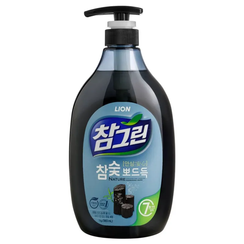 Засіб для ручного миття посуду Lion Chamgreen Деревне вугілля 965 мл (8806325604914)